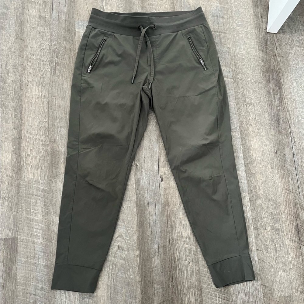 Althea Trekkie North Jogger size 10